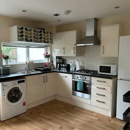 Cosy House Near City Centre And Football Stadium Manchester Exterior photo