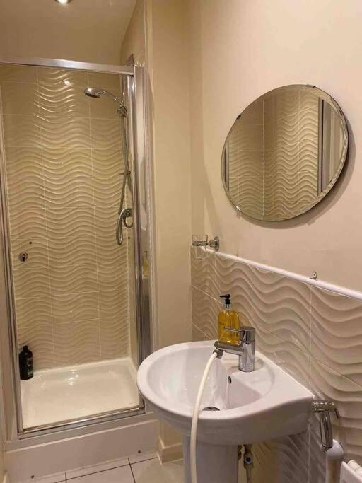Holiday home Cosy House Near Centre And Football Stadium Manchester