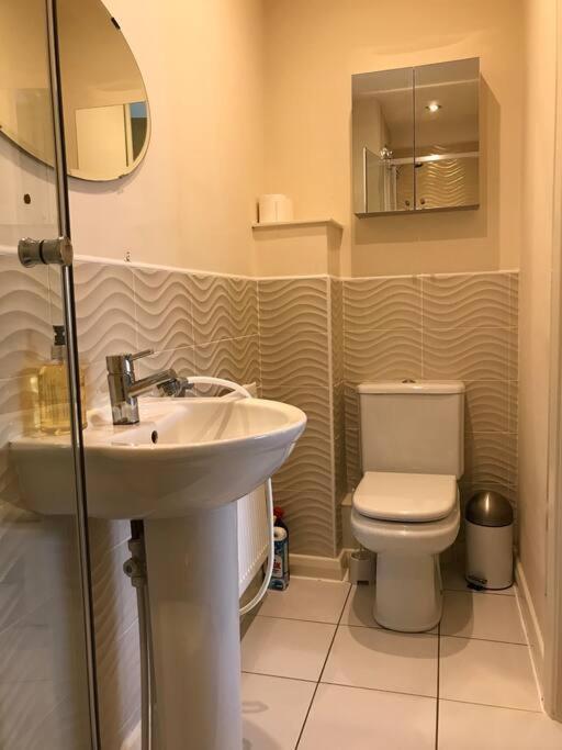 Cosy House Near Centre And Football Stadium Holiday home Manchester